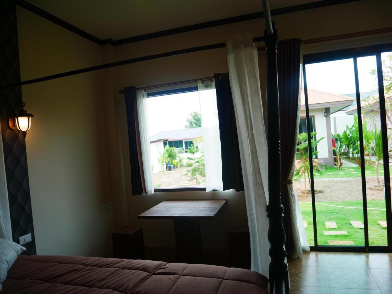 Tinna Resort Ban Nong Mai Ngam Экстерьер фото