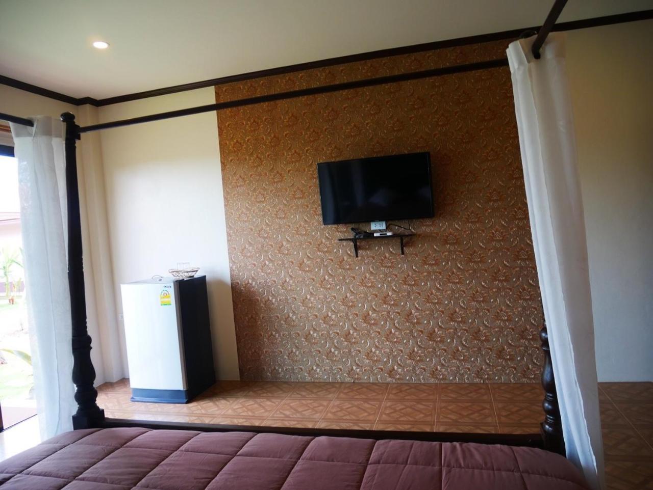 Tinna Resort Ban Nong Mai Ngam Экстерьер фото