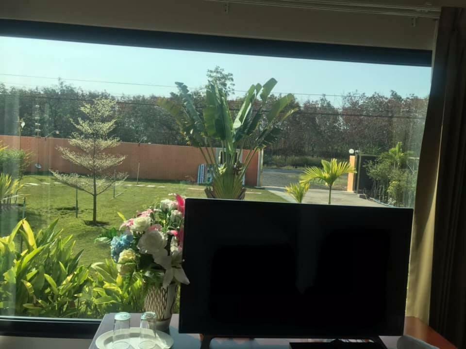 Tinna Resort Ban Nong Mai Ngam Экстерьер фото